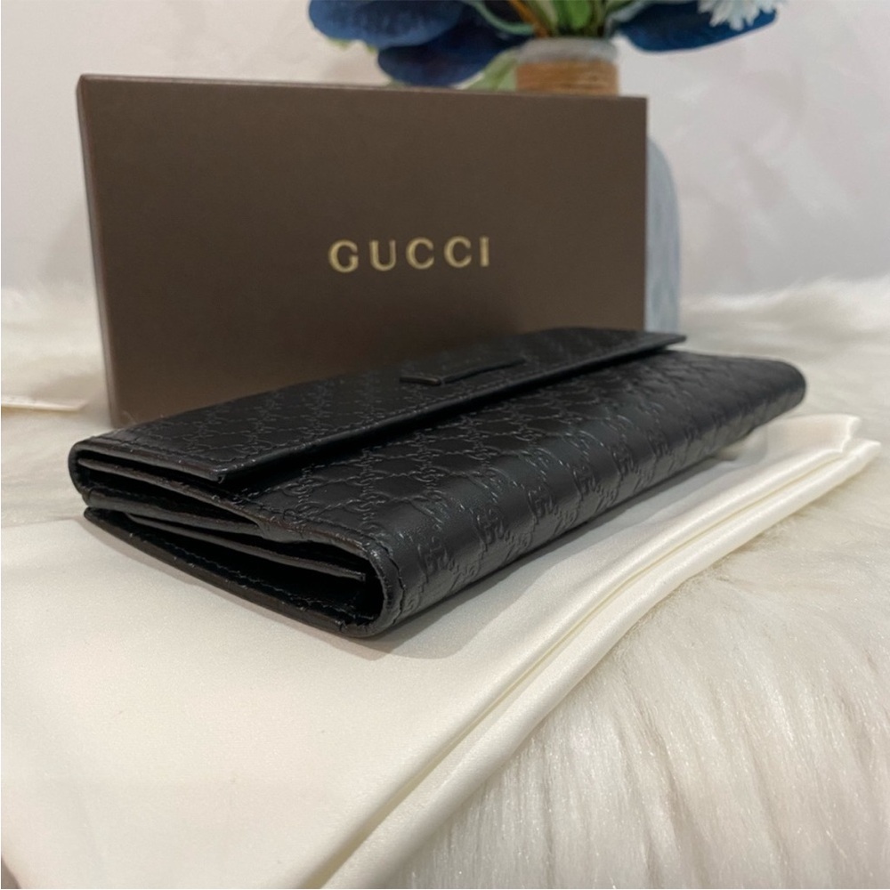🔥 Gucci Black Embossed Women's Wallet - Picture 6 of 12